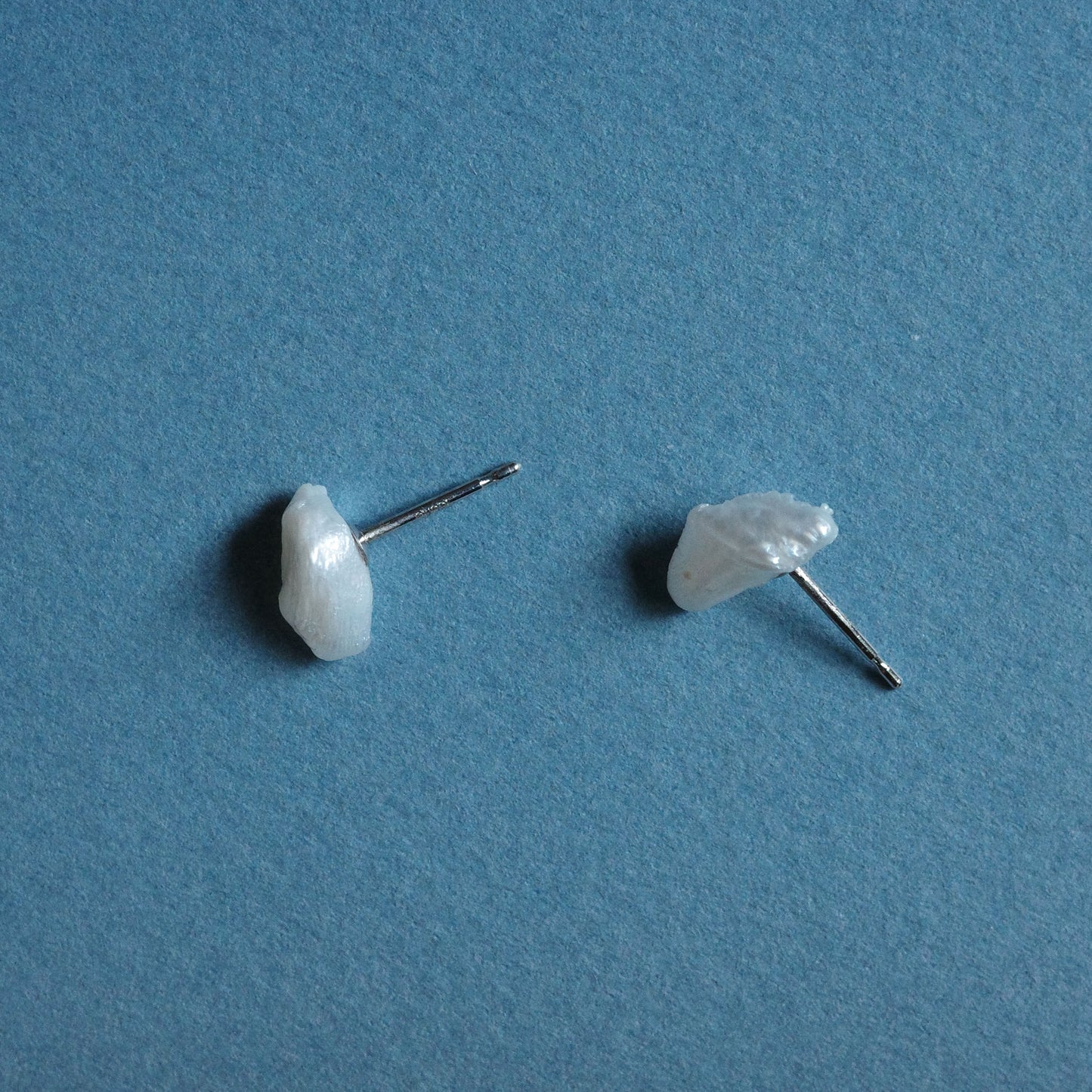 Ama American Natural Pearl Earings