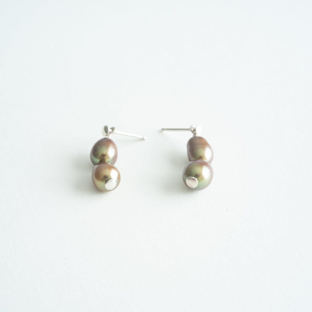 Grains Pearl Earrings