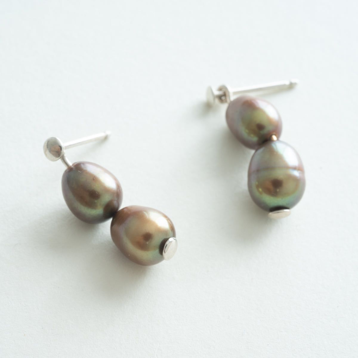 Grains Pearl Earrings